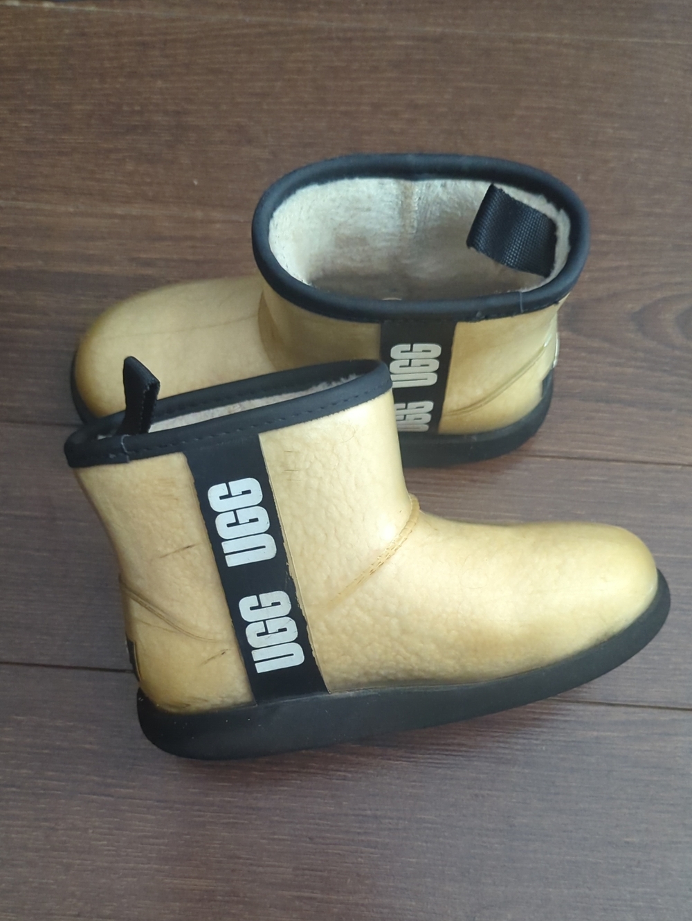 UGG Classic Clear Mini II Boots - Big Kid's - Picture 7 of 14